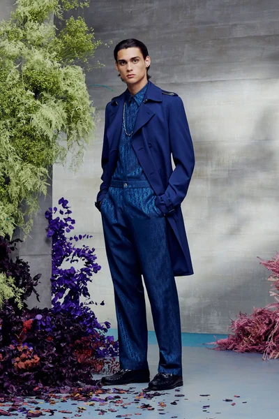 Look 32